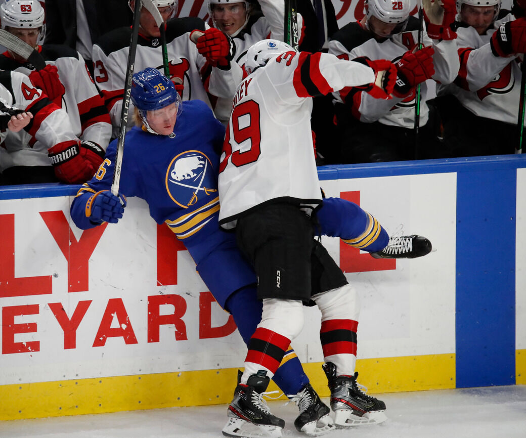 Sabres fall to Devils 6-3